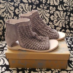 Island Cruiser Sandal